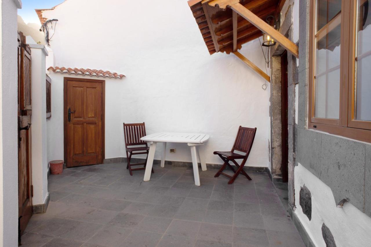 Casa De La Eterna Primavera San Bartolomé エクステリア 写真